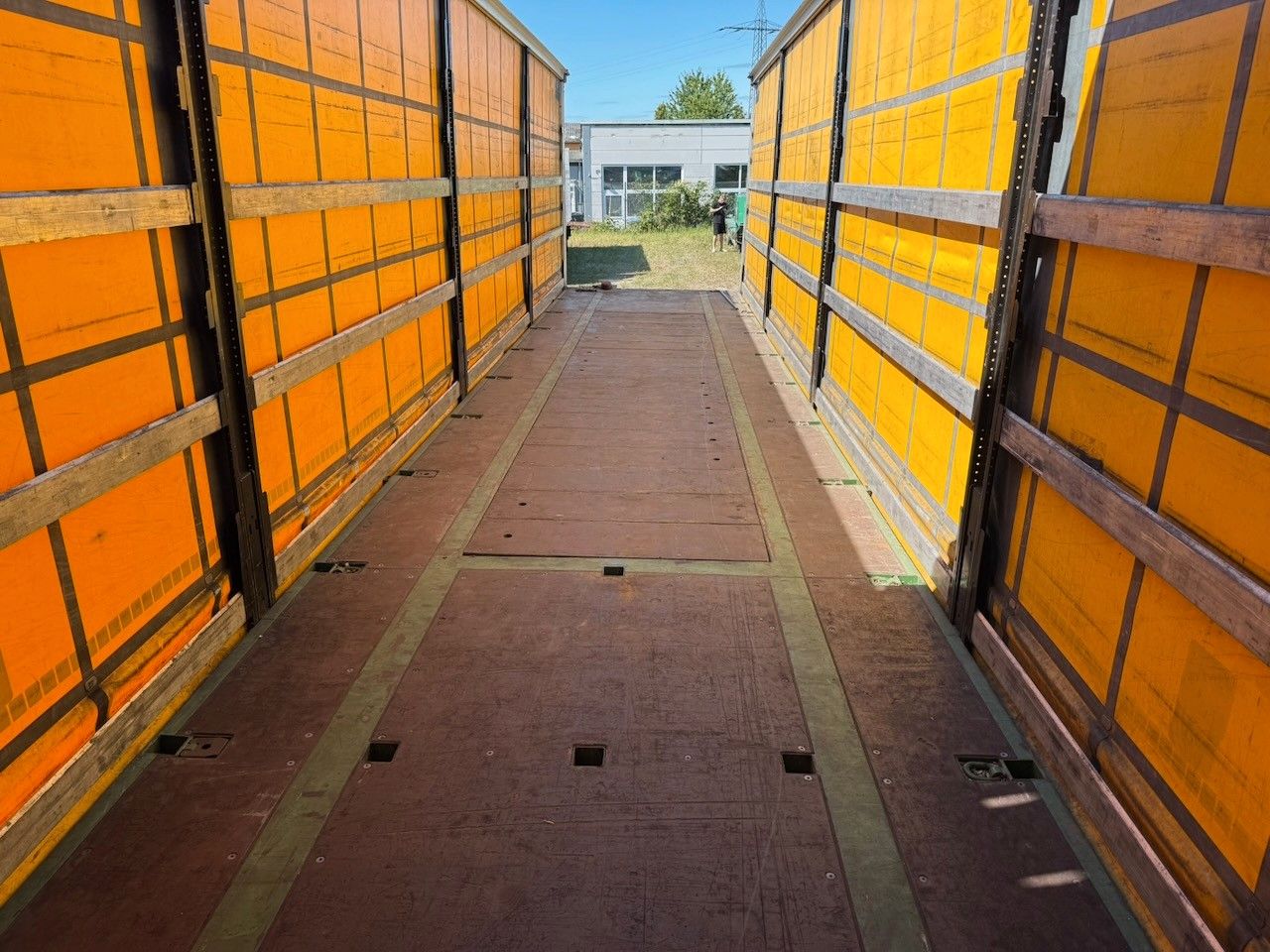 Fahrzeugabbildung Krone Coil, Lenk, Alu, Rungen, Alcoa, Standard