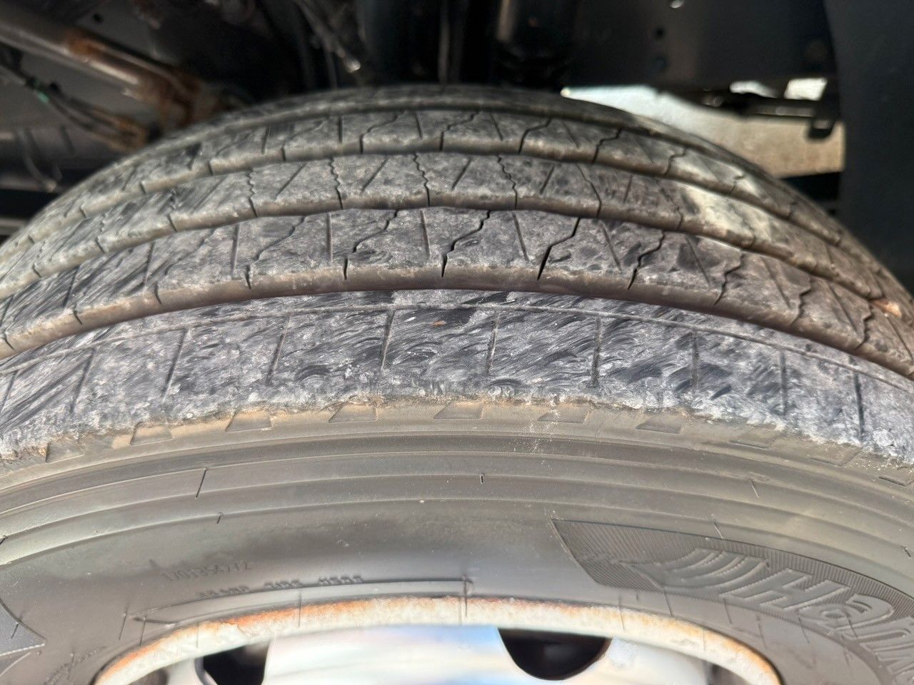 Fahrzeugabbildung Mercedes-Benz 1221L Atego Pritsche offen 179Tkm, EURO 6E, ADR