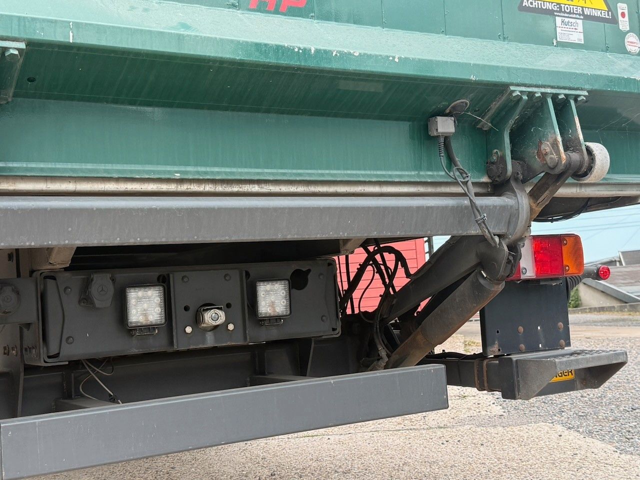 Fahrzeugabbildung Mercedes-Benz 822L Atego Koffer/Lbw., Heizung, Isoliert