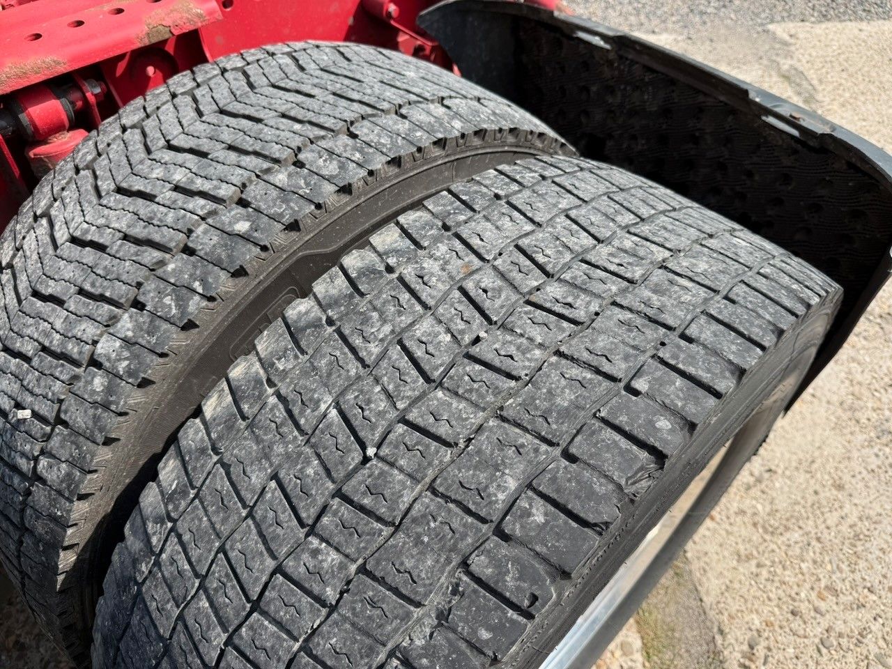 Fahrzeugabbildung DAF XF 510 SuperSpace Cab + Krone 3achs Coil