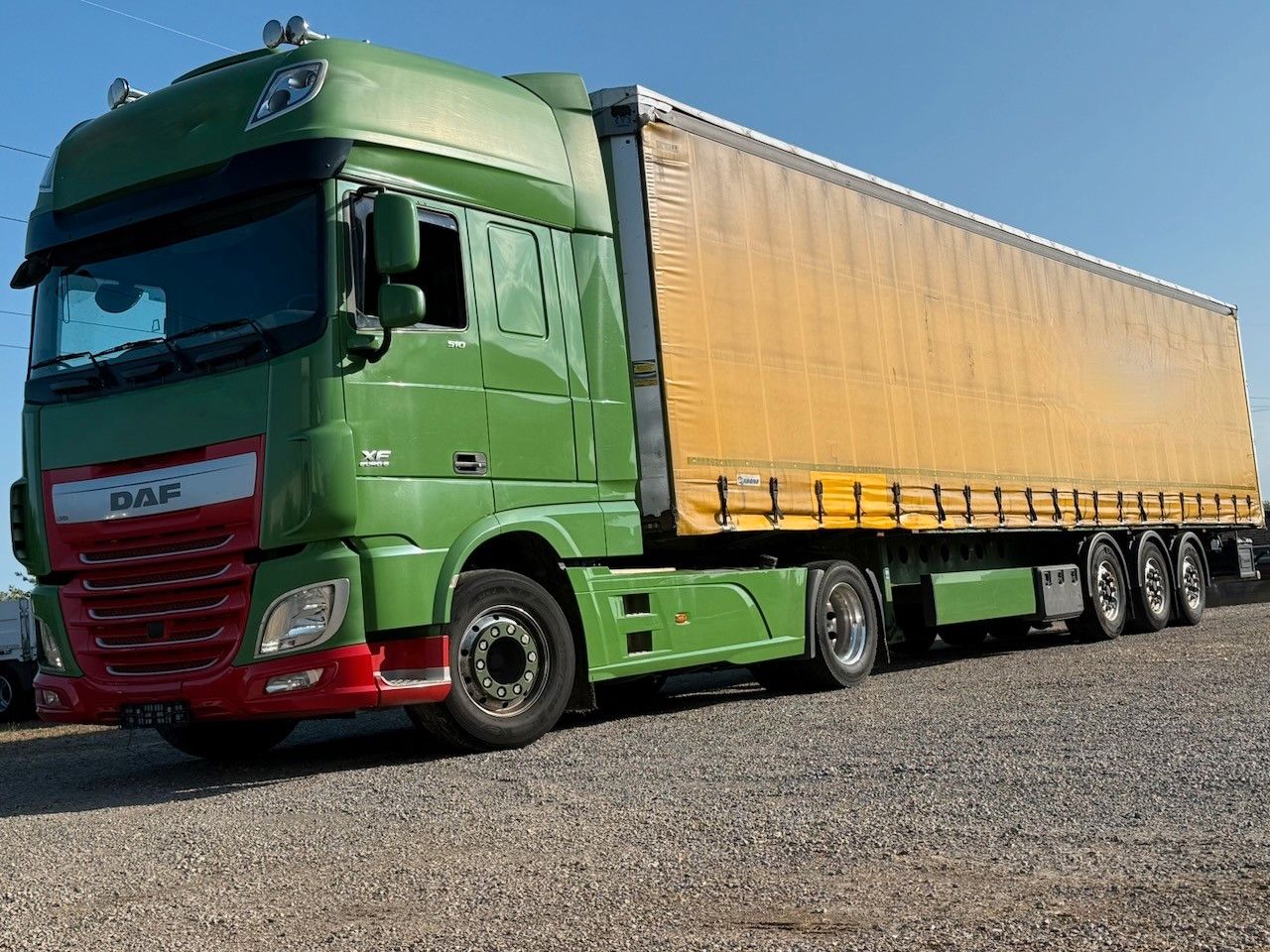 Fahrzeugabbildung DAF XF 510 SuperSpace Cab + Krone 3achs Coil