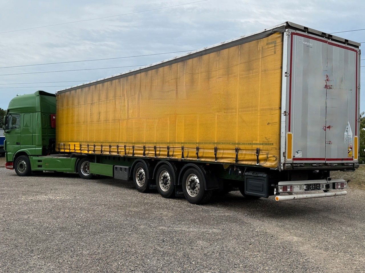 Fahrzeugabbildung DAF XF 510 SuperSpace Cab + Krone 3achs Coil