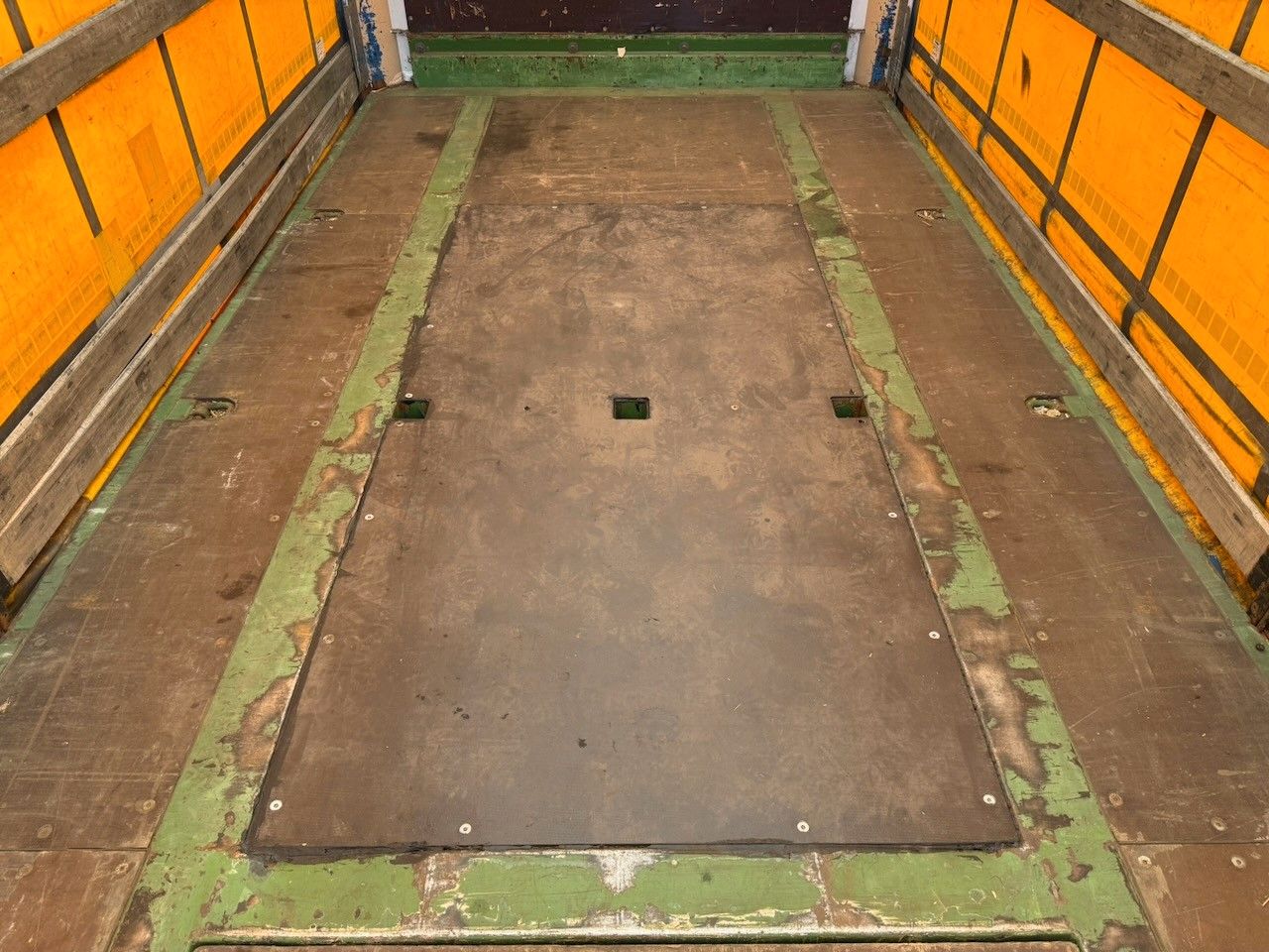 Fahrzeugabbildung DAF XF 510 SuperSpace Cab + Krone 3achs Coil