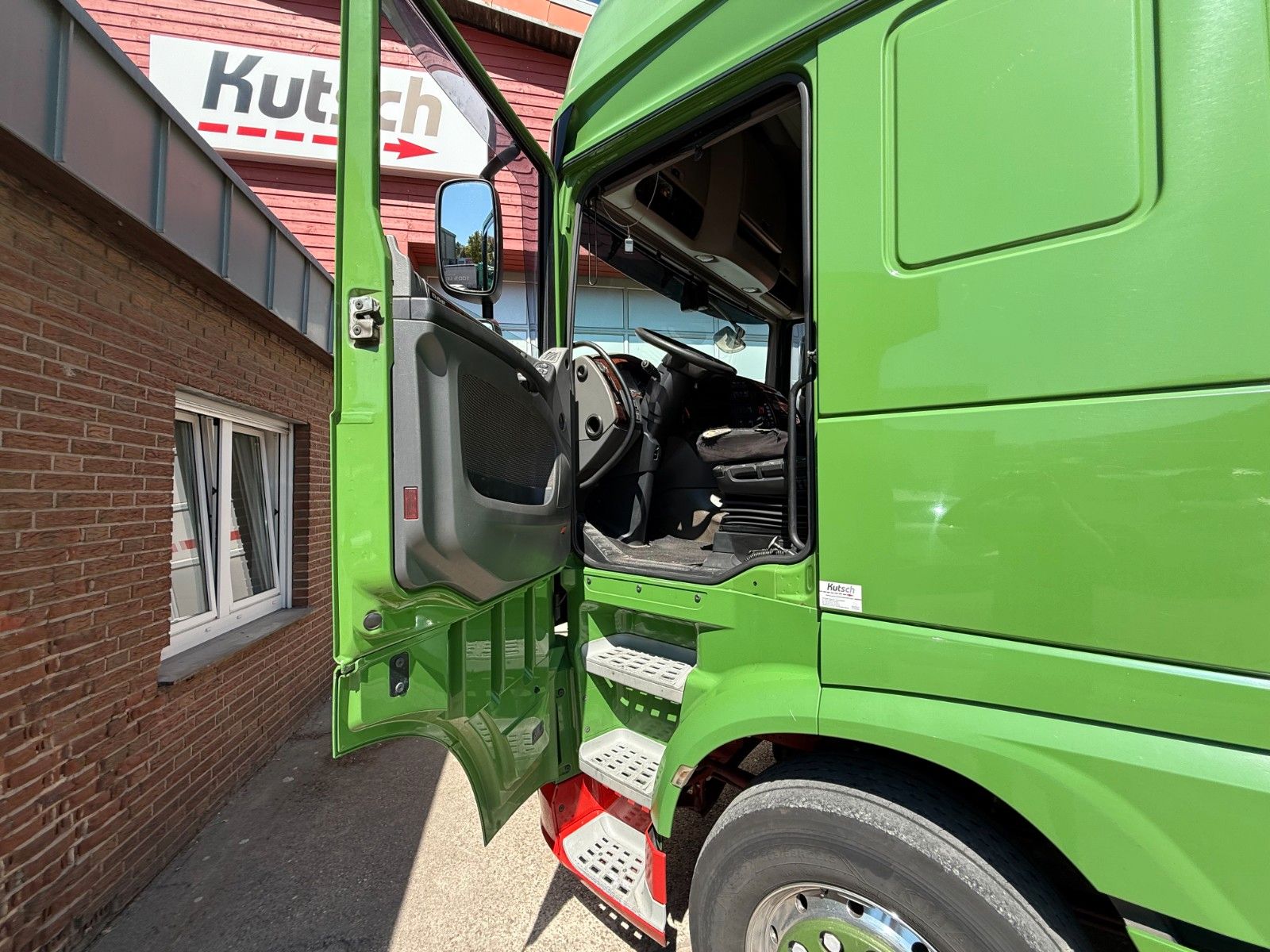 Fahrzeugabbildung DAF XF 510 FT Super Space Cab