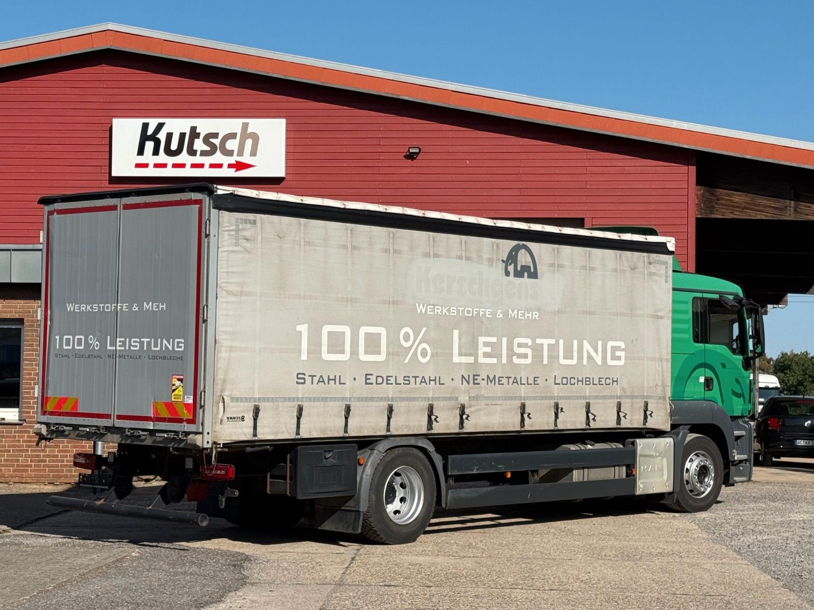 Fahrzeugabbildung MAN TGS 18.320LL Pritsche, Klima, S-Heizung, Lie