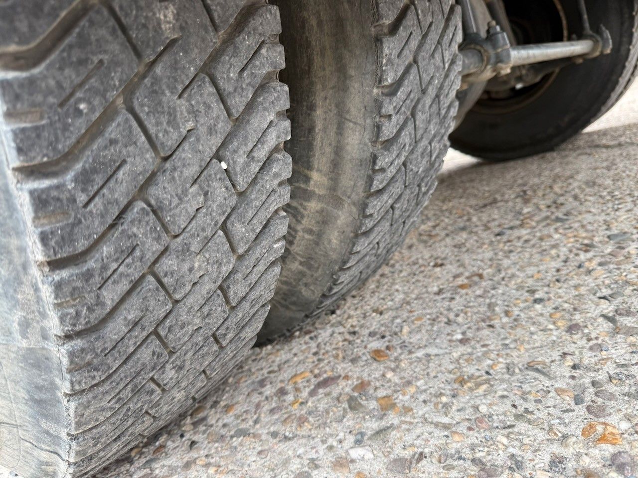 Fahrzeugabbildung MAN TGL 8.250K Kipper / AHK / Frontschaden