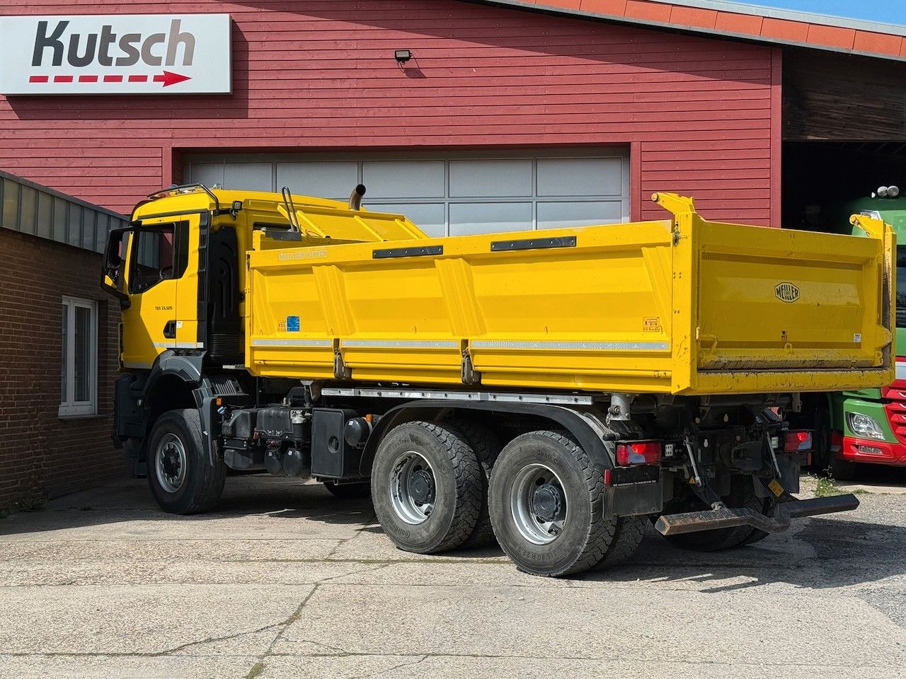 Fahrzeugabbildung MAN TGS 33.520/6x6H BL Allrad-Kipper, Bordmatik