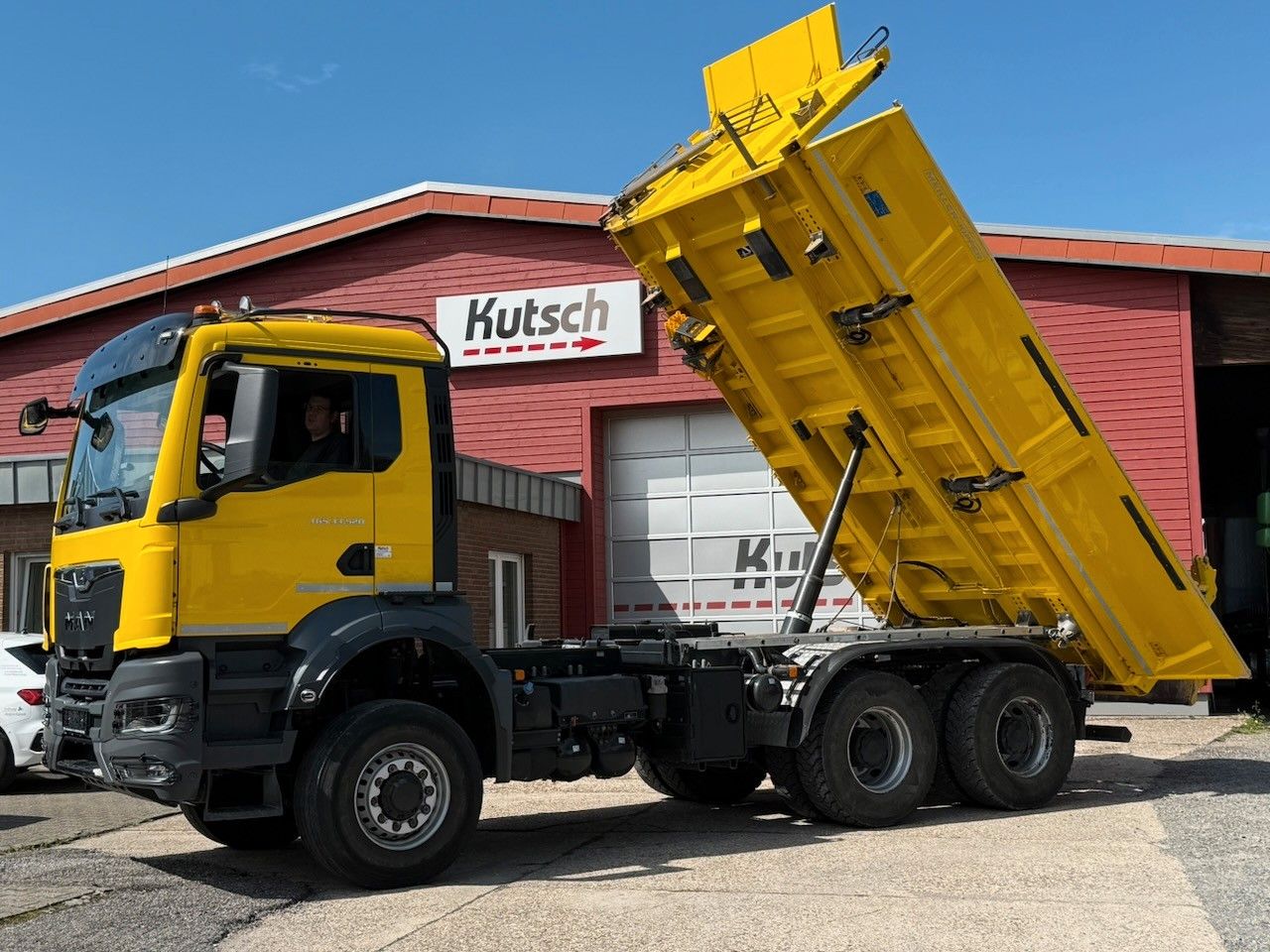 Fahrzeugabbildung MAN TGS 33.520/6x6H BL Allrad-Kipper, Bordmatik