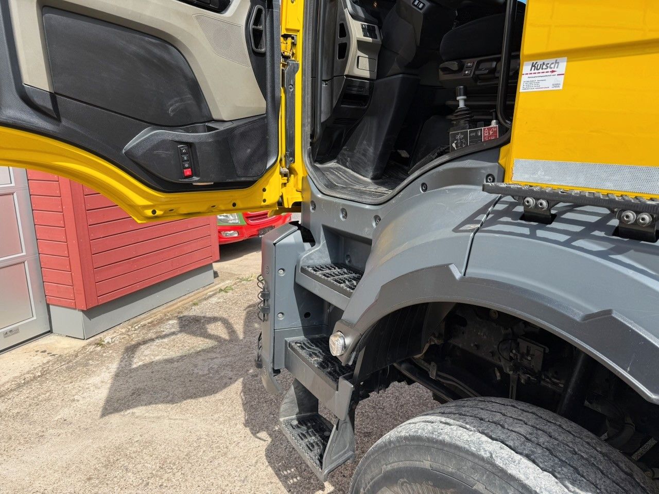 Fahrzeugabbildung MAN TGS 33.520/6x6H BL Allrad-Kipper, Bordmatik