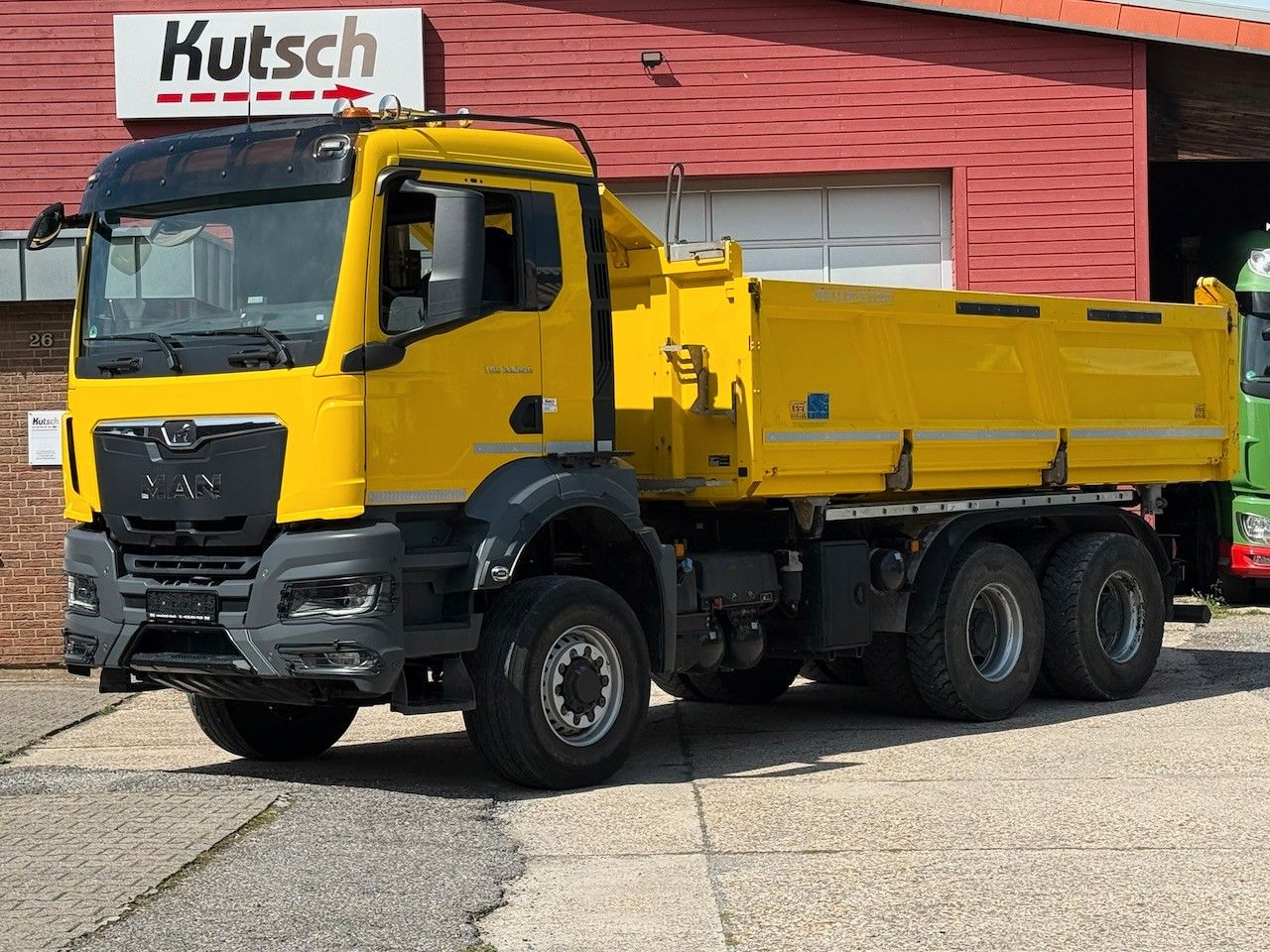 Fahrzeugabbildung MAN TGS 33.520/6x6H BL Allrad-Kipper, Bordmatik