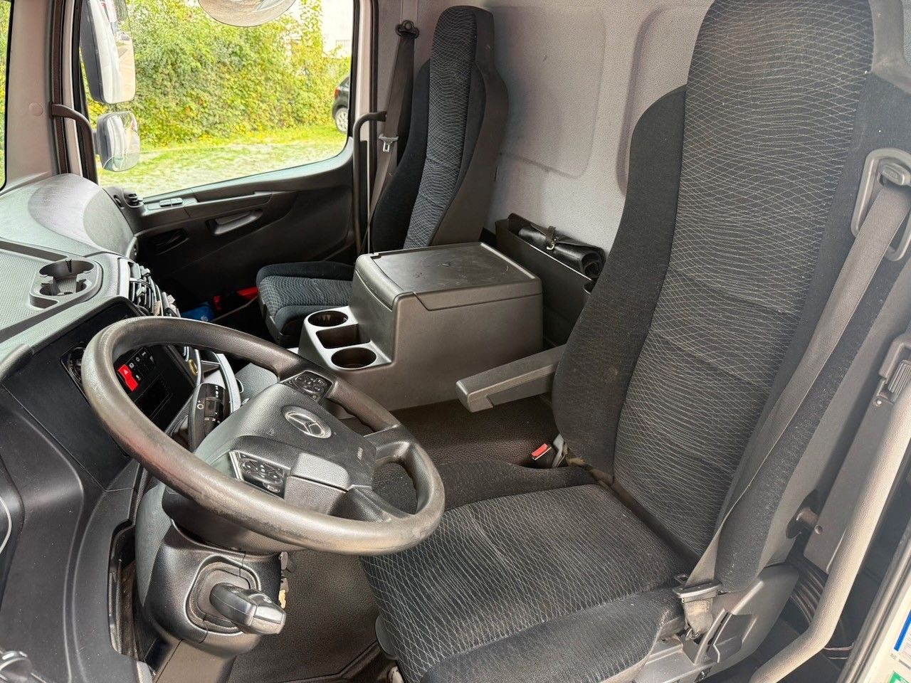 Fahrzeugabbildung Mercedes-Benz 1524L Atego, Edscha, Lbw