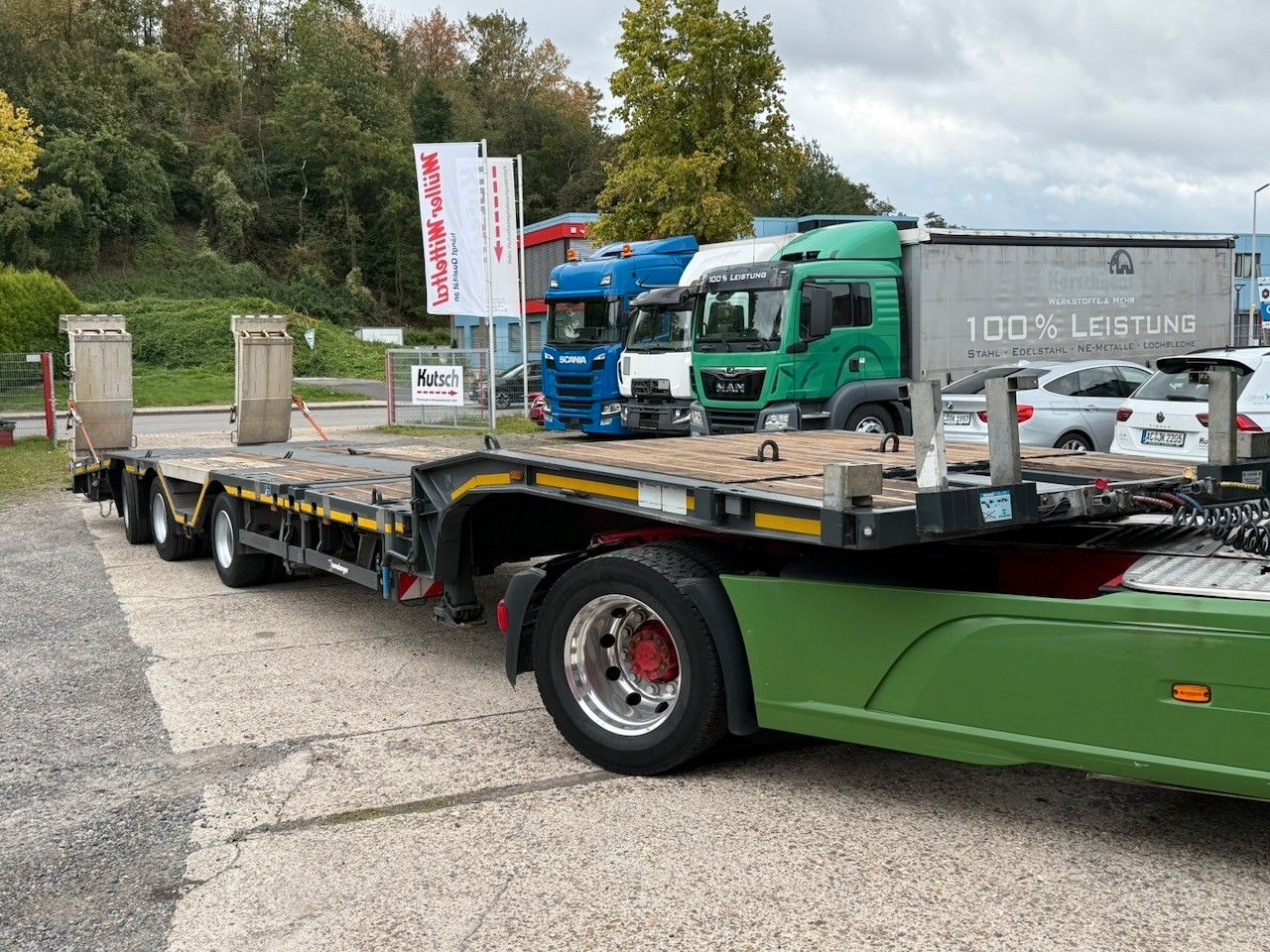 Fahrzeugabbildung Meusburger MTS-3 Tele Lenk, 49t Tieflader mit Rampen