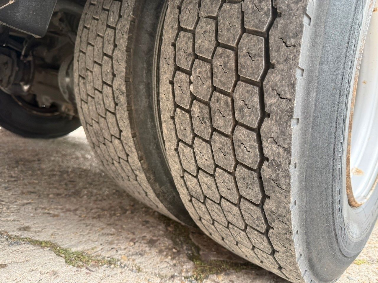 Fahrzeugabbildung Mercedes-Benz 824L Atego Koffer Lbw, Klima Standheizung