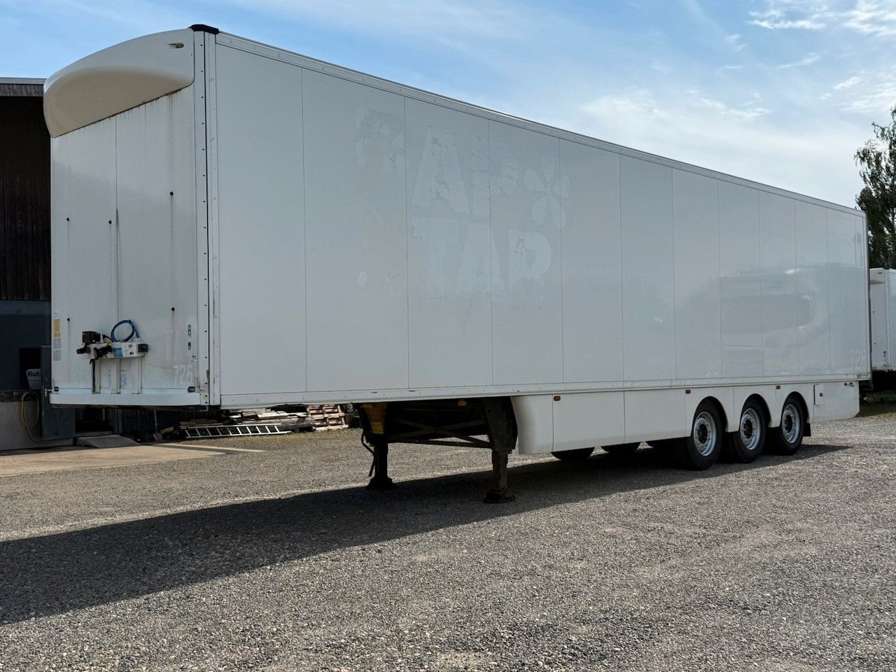 Schmitz Cargobull SKO24 Doppelstock /Balken isoliert, neue Bremsen