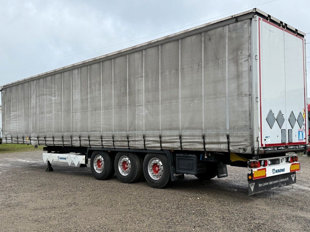 Fahrzeugabbildung Krone Bordwände, Alufelgen, 2 x Liftachse, safety roof
