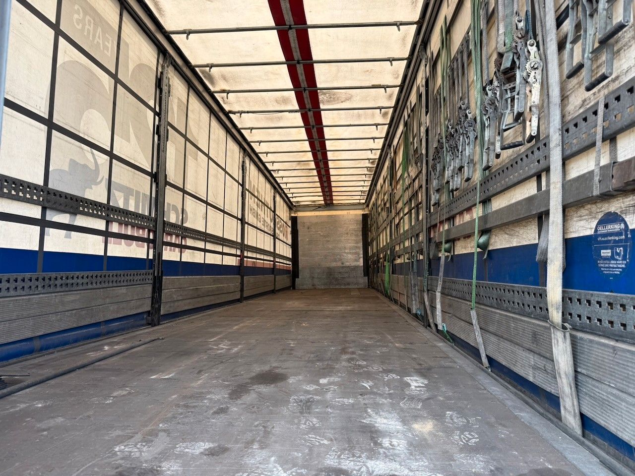Fahrzeugabbildung Schmitz Cargobull Standard, 2 x Liftachse, Alufelgen, RSAB
