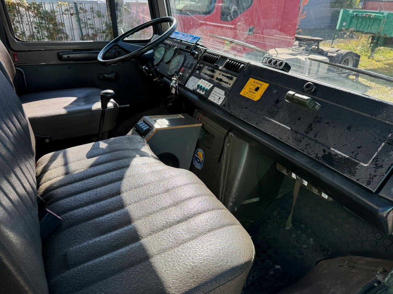 Fahrzeugabbildung Unimog 435