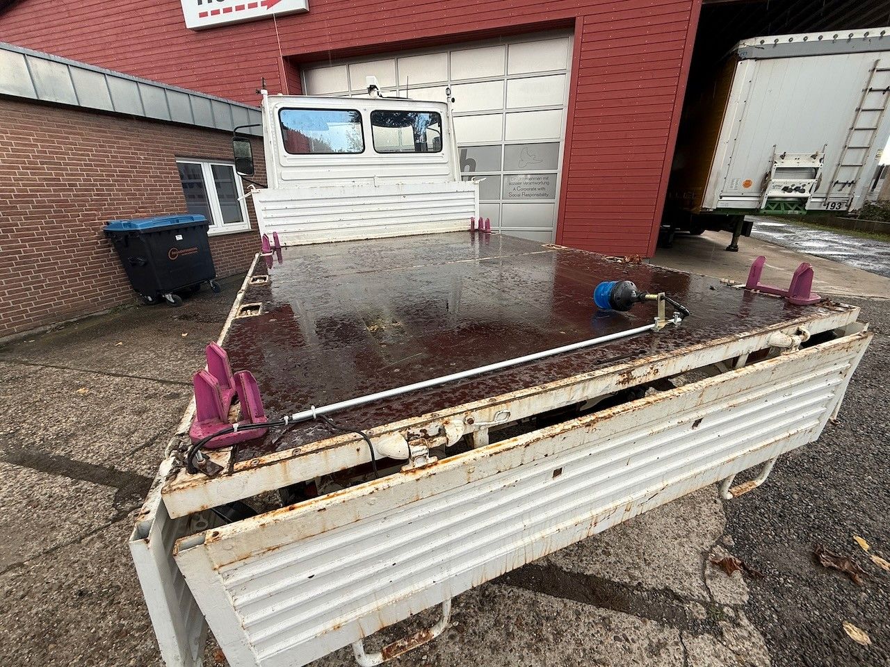 Fahrzeugabbildung Unimog 435