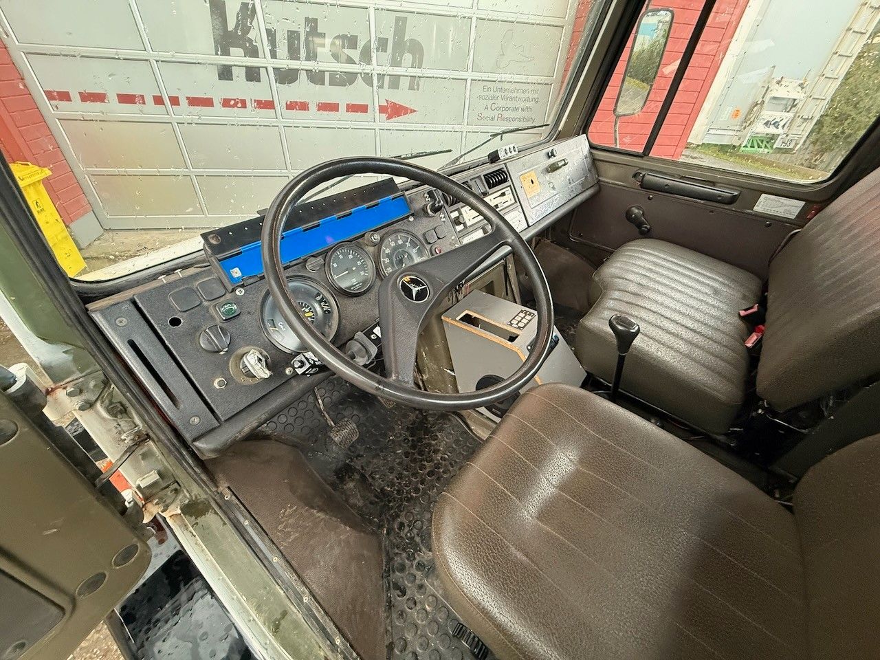 Fahrzeugabbildung Unimog 435