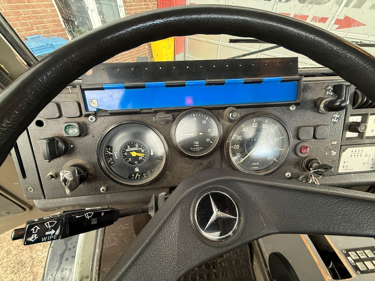 Fahrzeugabbildung Mercedes-Benz Unimog 435 Allrad-Pritsche, Zivilschutz