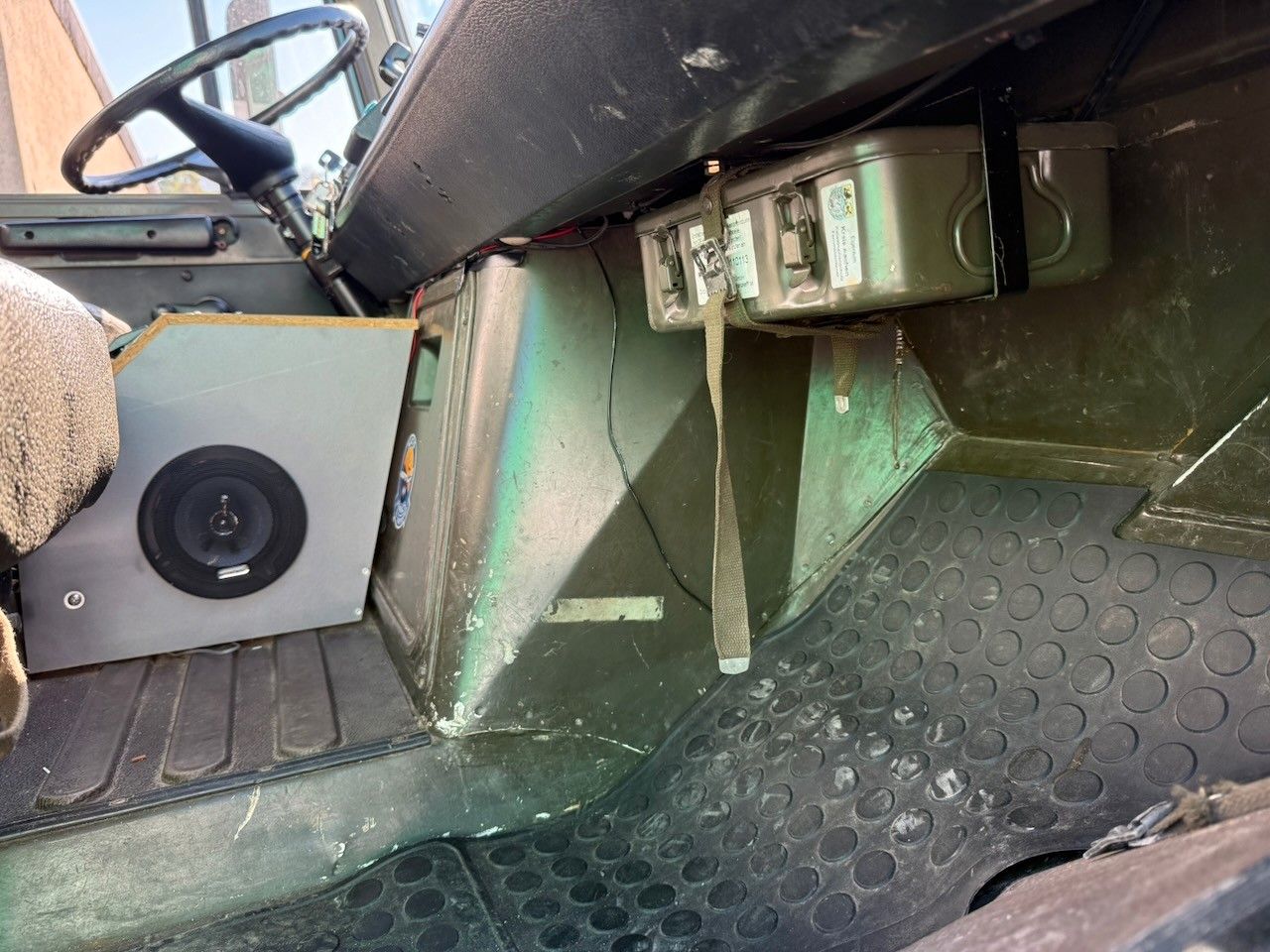 Fahrzeugabbildung Mercedes-Benz Unimog 435 Allrad-Pritsche, Zivilschutz
