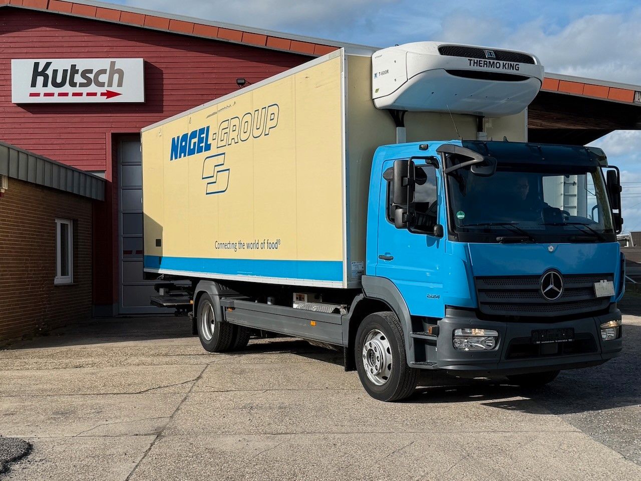 Fahrzeugabbildung Mercedes-Benz 1524 L / 1624 L Atego Tiefkühlwagen/Türen + Lbw.