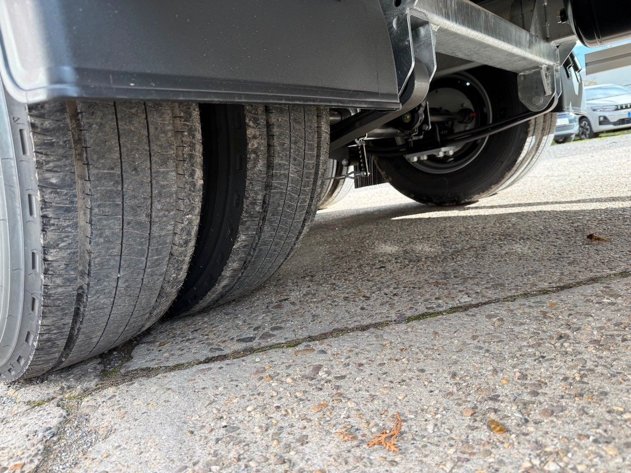 Fahrzeugabbildung Müller-Mitteltal Etütar 14,4 verkürzte Bordwände, LED Rundum