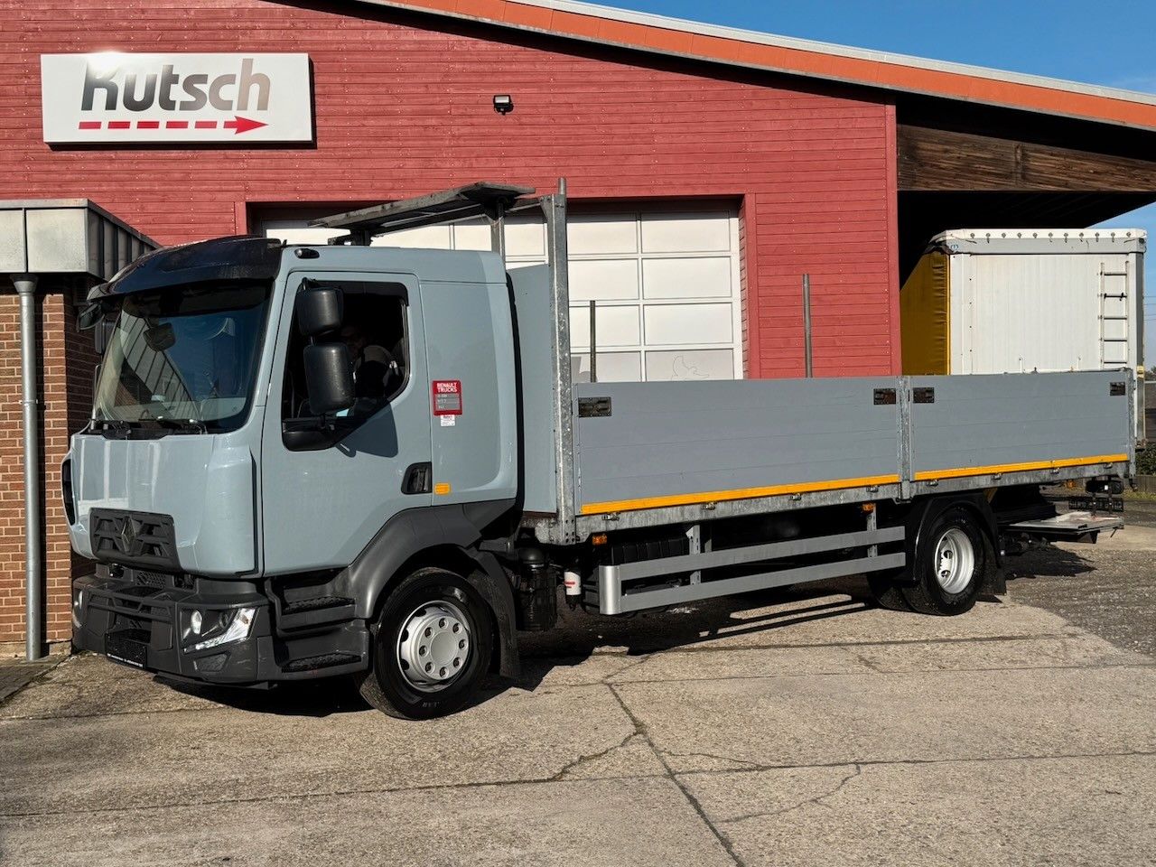 Renault D16-280 offene Pritsche, Lbw unterfaltbar