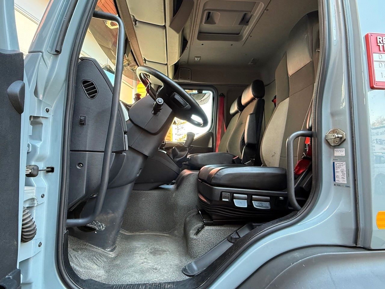 Fahrzeugabbildung Renault D16-280 offene Pritsche, Lbw unterfaltbar