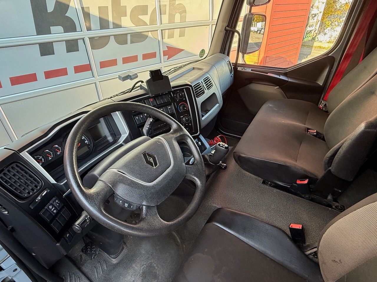 Fahrzeugabbildung Renault D16-280 offene Pritsche, Lbw unterfaltbar