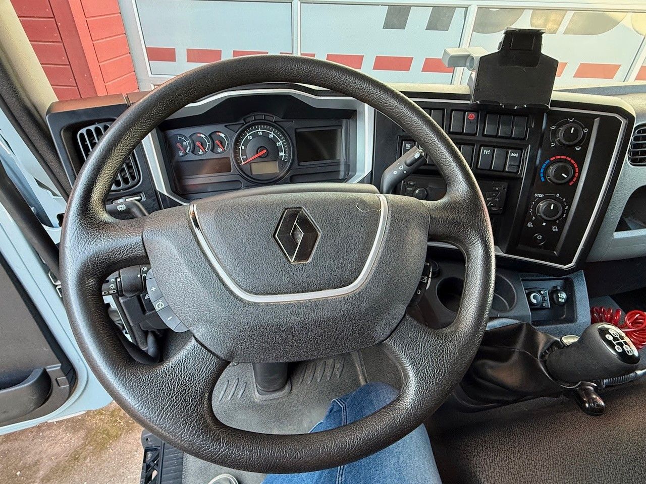 Fahrzeugabbildung Renault D16-280 offene Pritsche, Lbw unterfaltbar