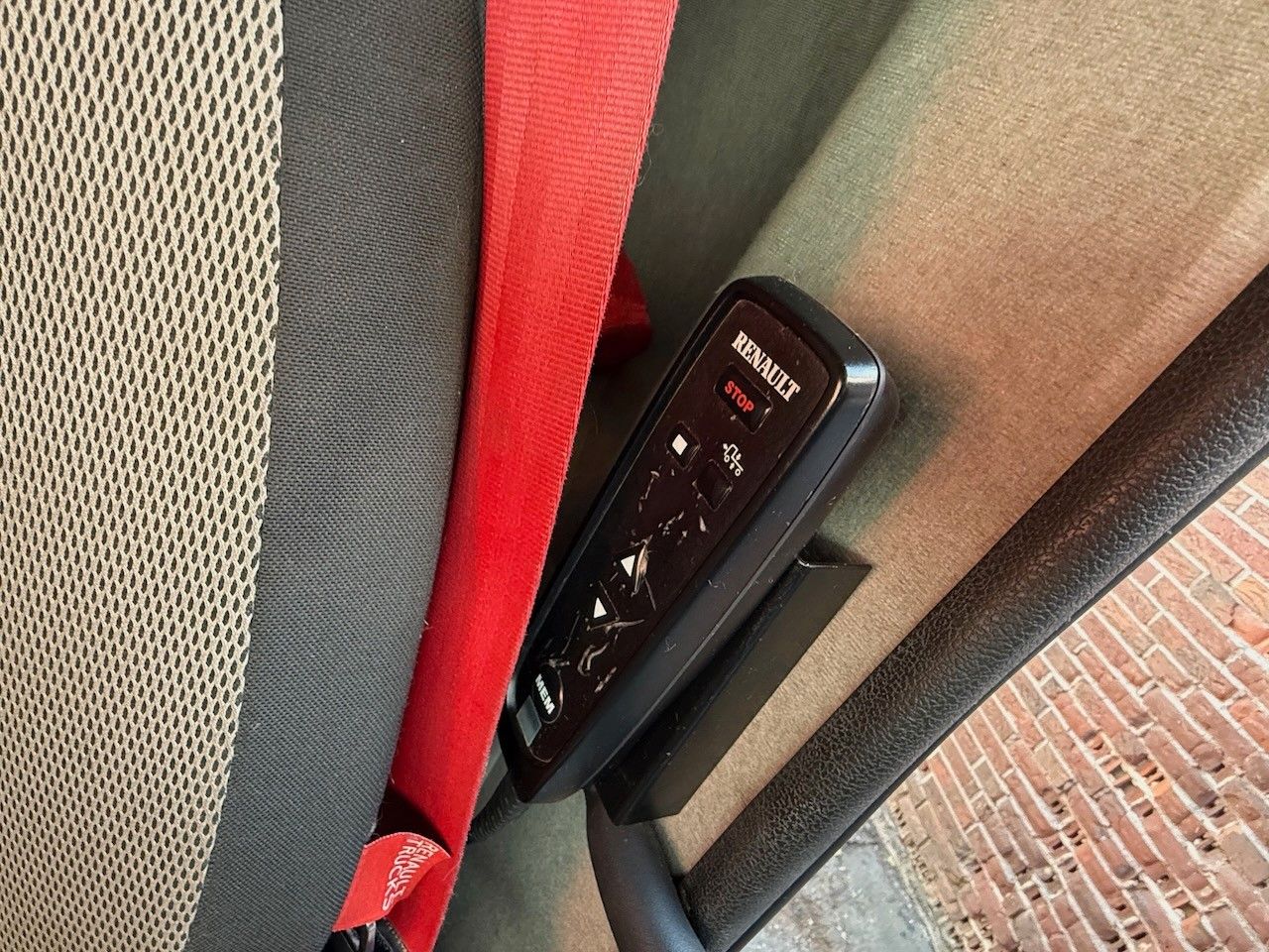 Fahrzeugabbildung Renault D16-280 offene Pritsche, Lbw unterfaltbar